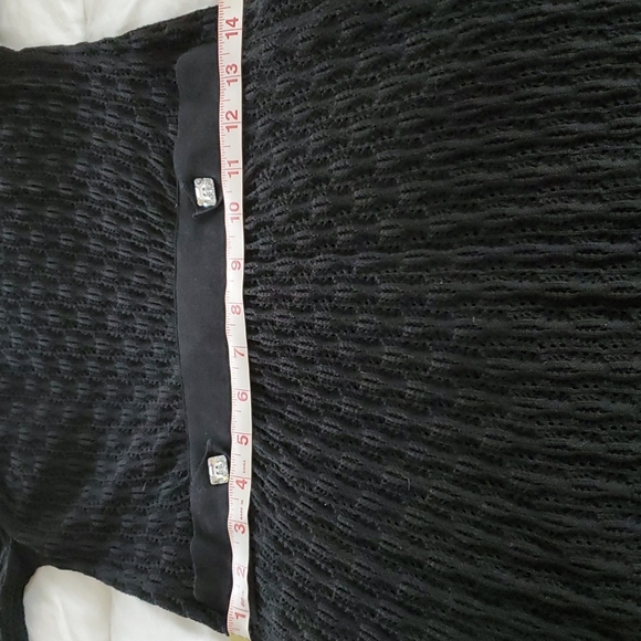 IISLI Crochet Cardigan With Swarovski Buttons - Picture 10 of 10